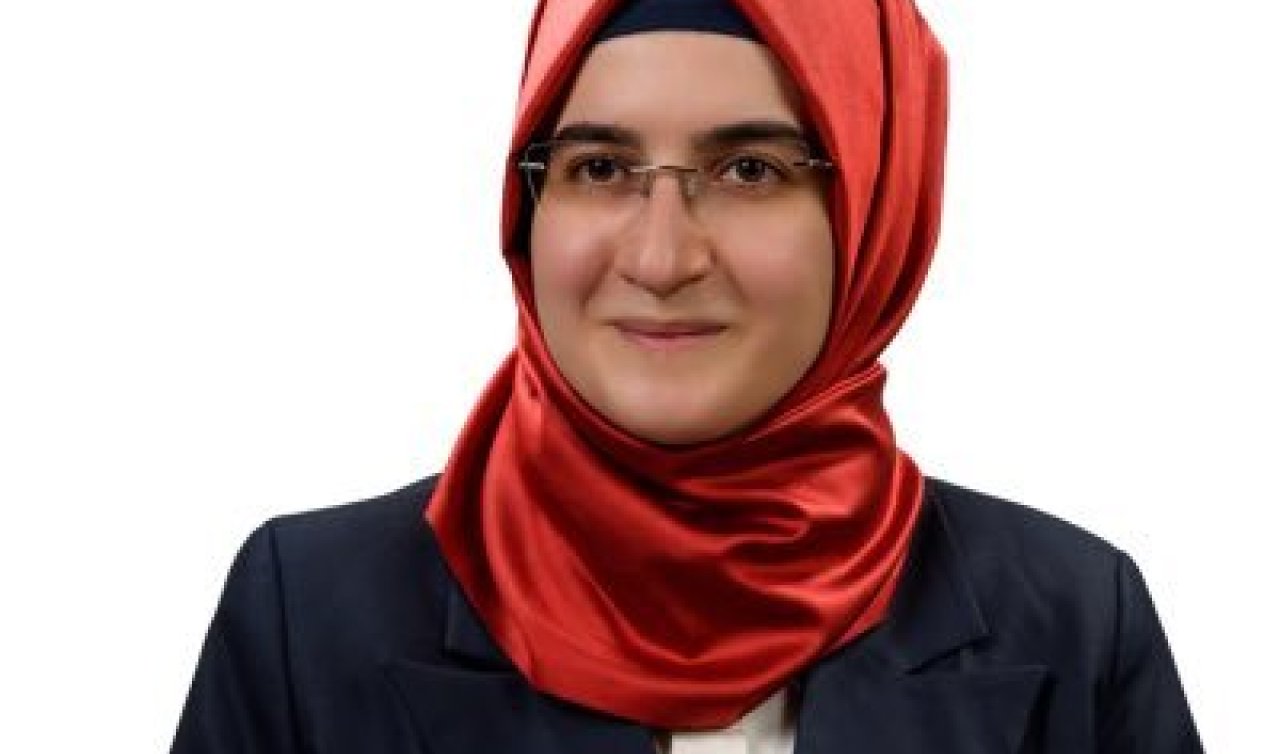  AK Parti Konya İl Kadın Kolları Başkanı istifa etti!