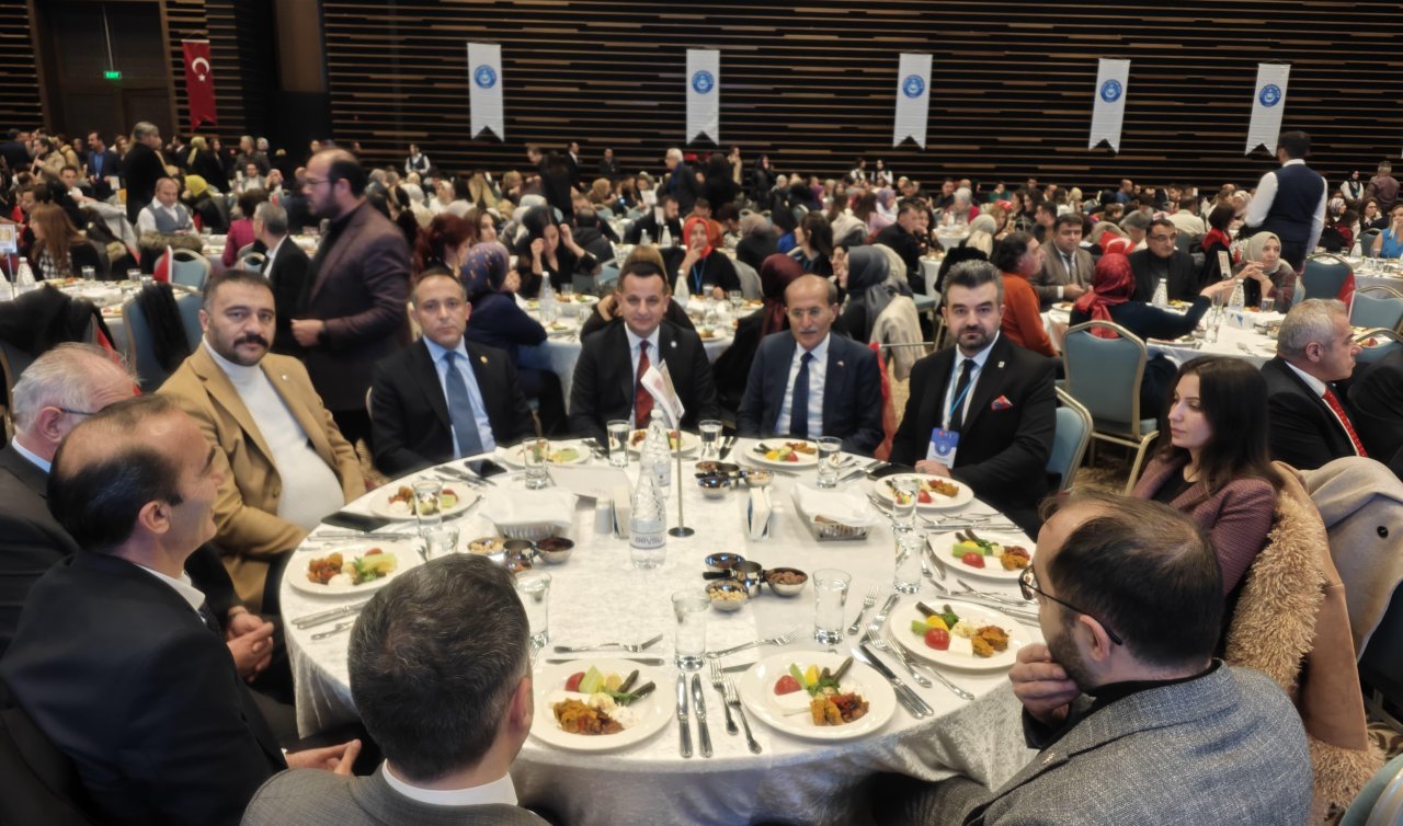  Türk Eğitim-Sen Konya 2 No’lu Şube, Öğretmenler Günü’nü Coşkuyla Kutladı