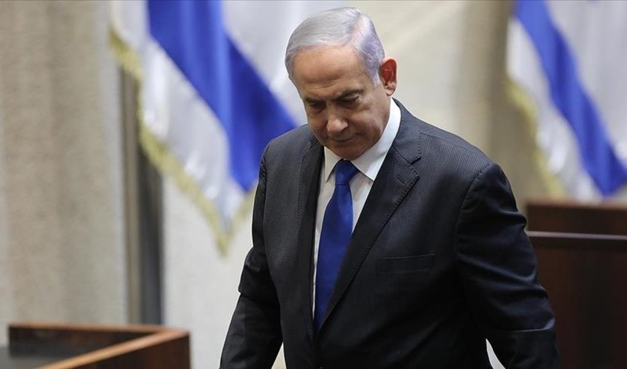 İsrail Başkanı Netanyahu, yolsuzluk ve görevi kötüye kullanmaktan hakim karşısında!