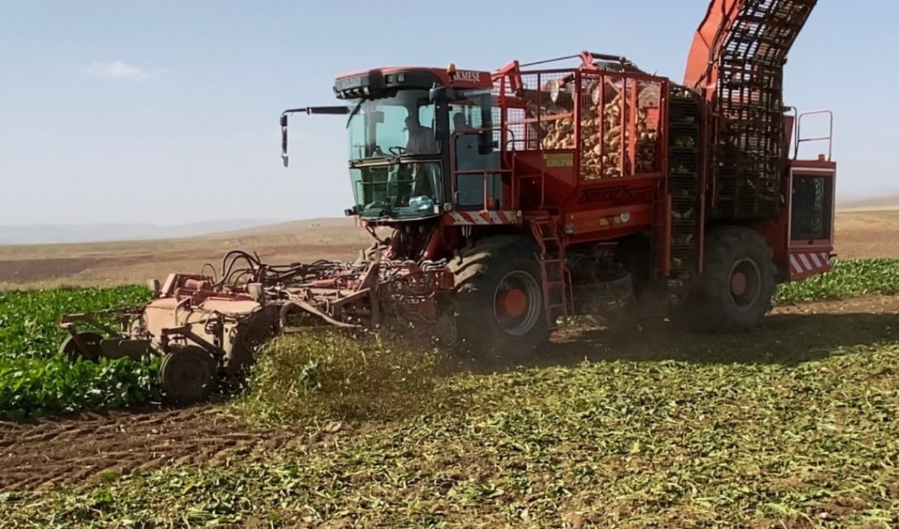 Konya’da bir kadın pancar makinasının altında kaldı!