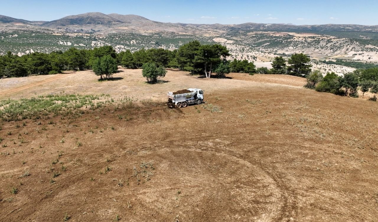Konya’da üreticiye kolaylık: Organik gübre tarlayla buluşuyor