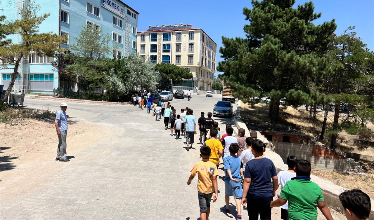 Yunak ilçesinde yaz kursları açıldı