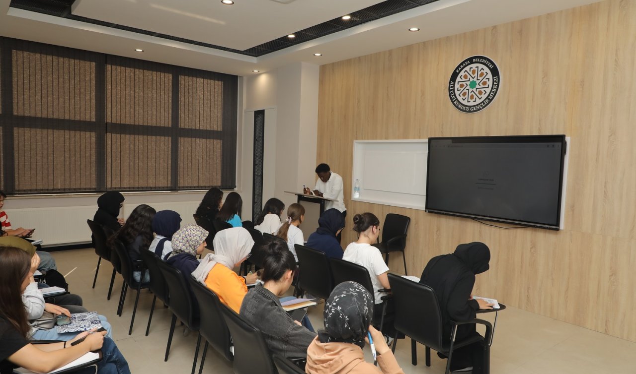 Karatay’da gençler yazı dolu dolu geçiriyor