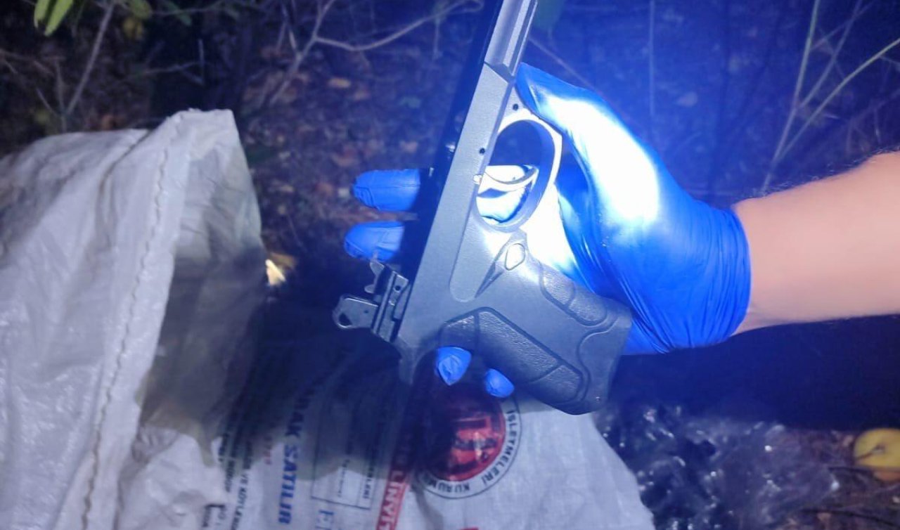 Konya’da ağaçlık alanda silah parçaları bulundu