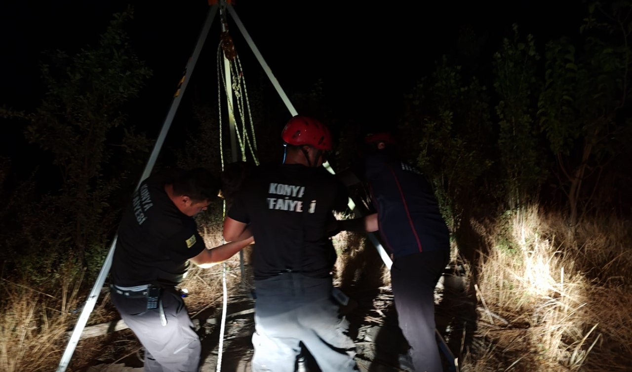 Konya’da kuyuya düşen koyun itfaiye ekiplerince kurtarıldı