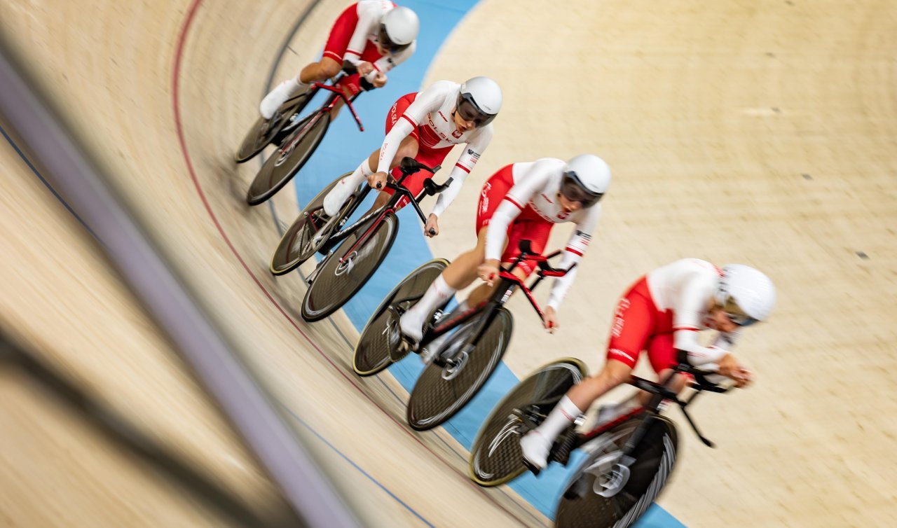 Dünya rekorları kırılan Konya Olimpik Velodromu, pist bisikletçilerinin cazibe merkezi haline geldi