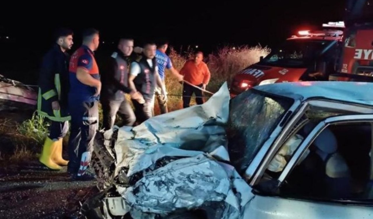 Konya’da iki otomobil çarpıştı:  4 kişi yaralandı