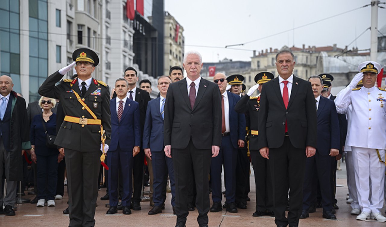 30 Ağustos Zafer Bayramı kutlanıyor