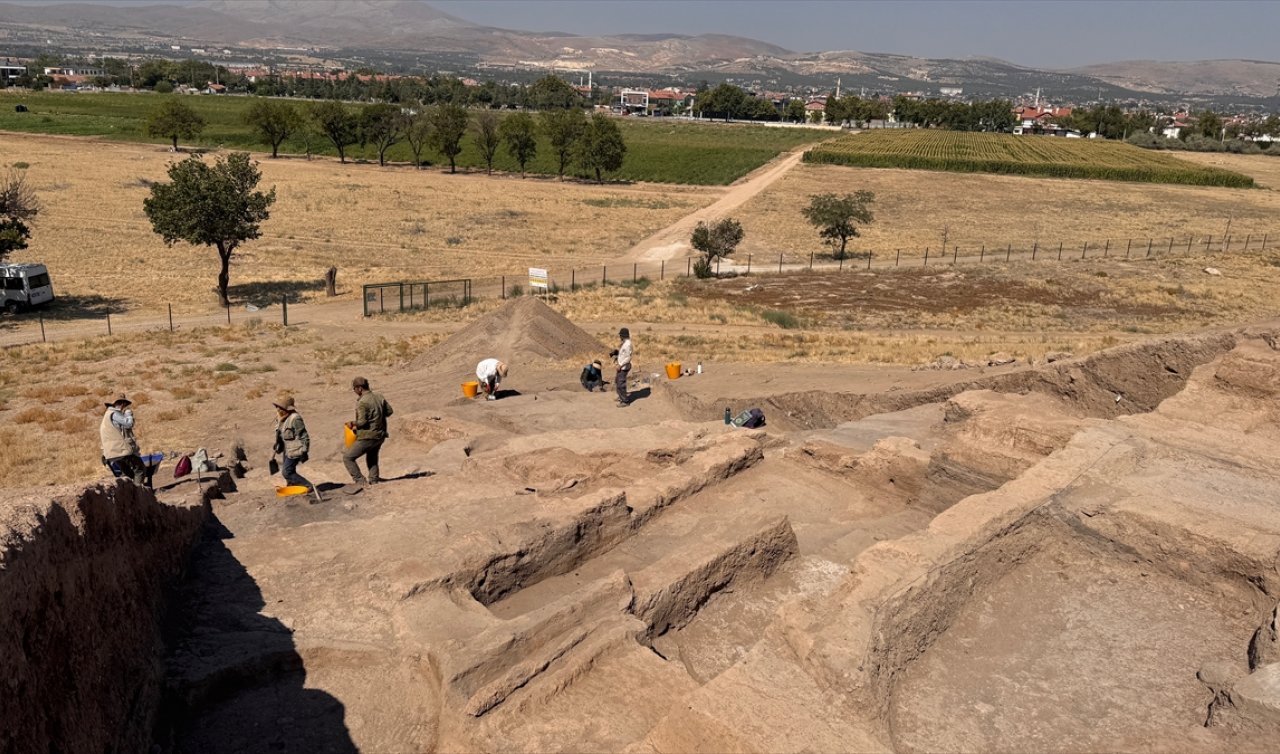  Konya’da heyecan veren keşif: 3 Bin 500 yıllık eserler ortaya çıktı