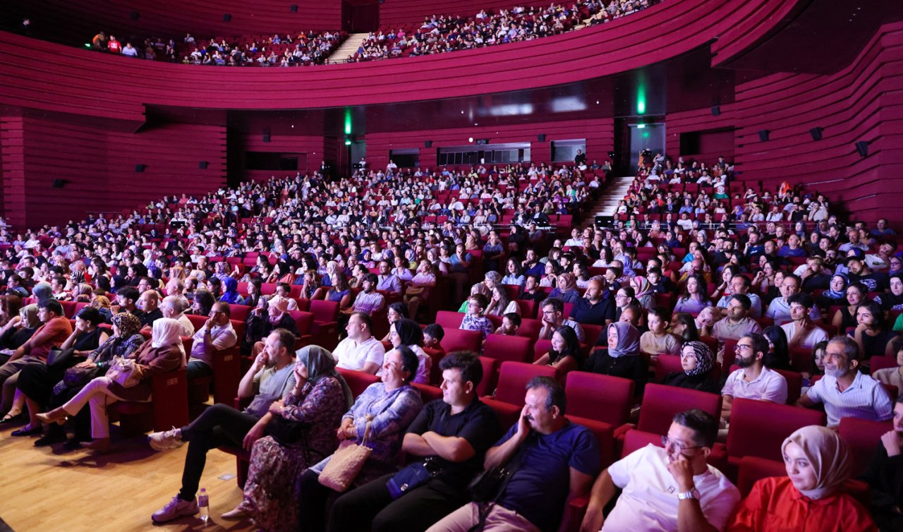 Sanatseverler Selçuklu’da “Şen Şakrak Şov 2” ile Buluştu