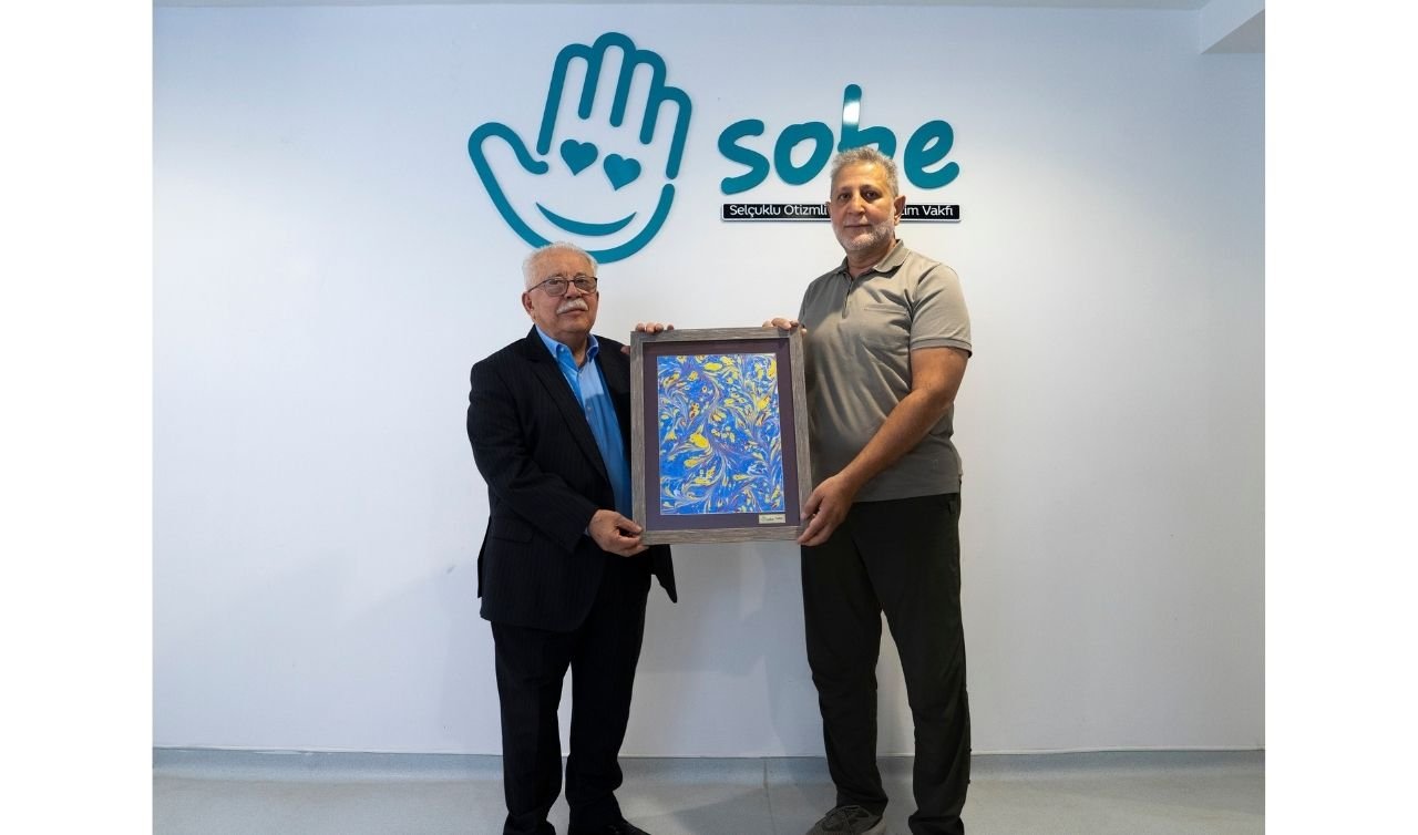 SOBE Vakfı’na Ömer Atiker Holding’ten araç bağışı