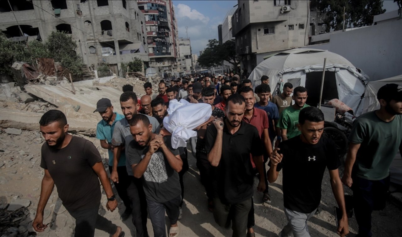 İsrail ordusunun Gazze’ye saldırılarında 20 Filistinli hayatını kaybetti