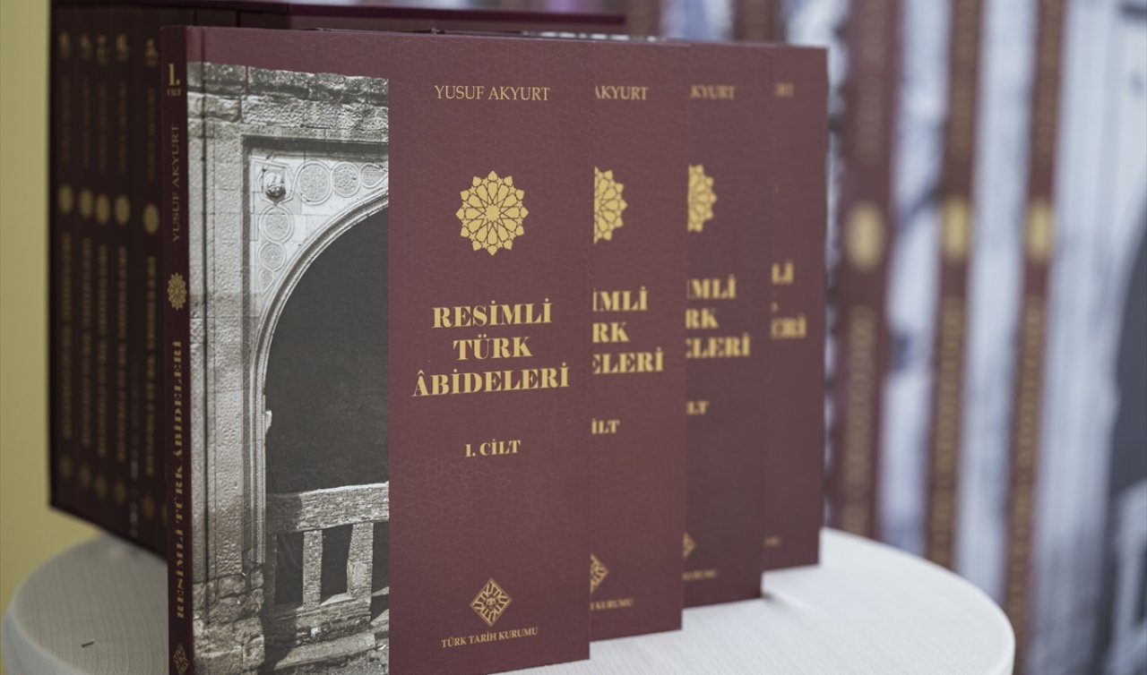 “Resimli Türk Abideleri“ eserinin tanıtım toplantısı gerçekleştirildi