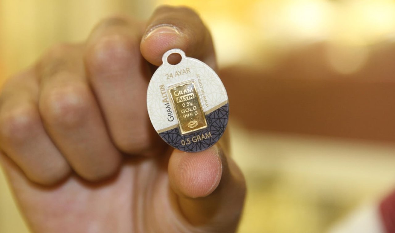 Gram altın 5000 TL’yi aşarak rekor kırdı