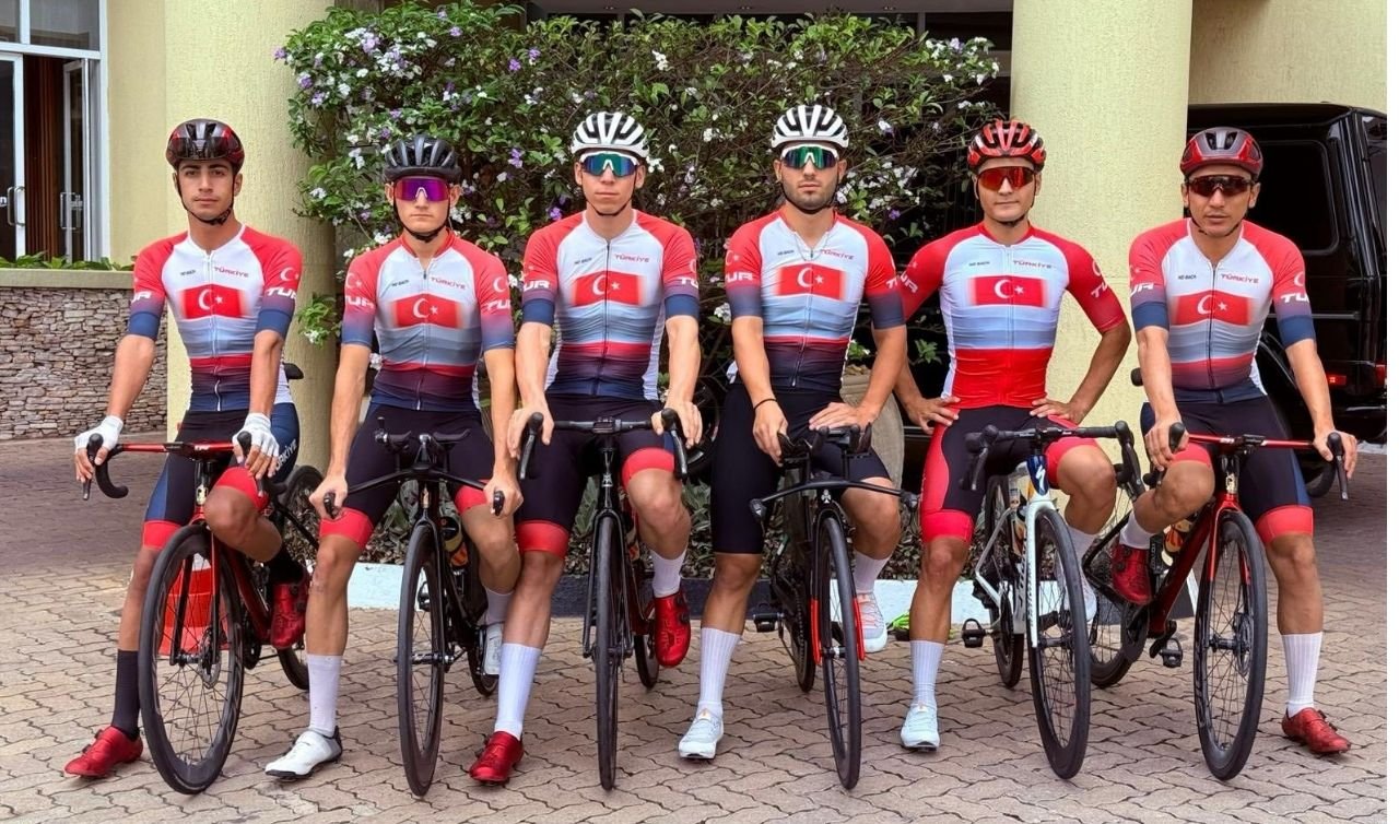 Konya Büyükşehir Belediyesporlu Sporcular Dünya Yol Bisikleti Şampiyonası’nda yarışacak