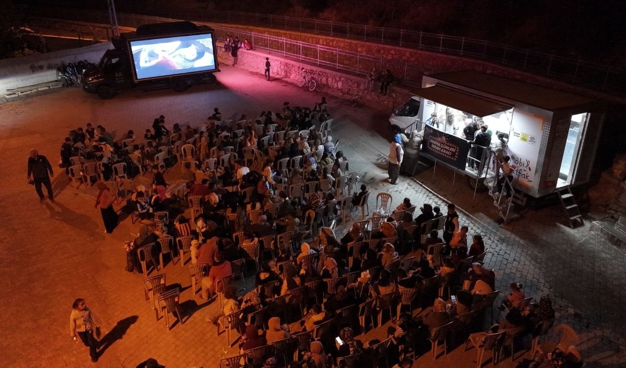 Konya’da 101 Mahallede Sinema Günleri!
