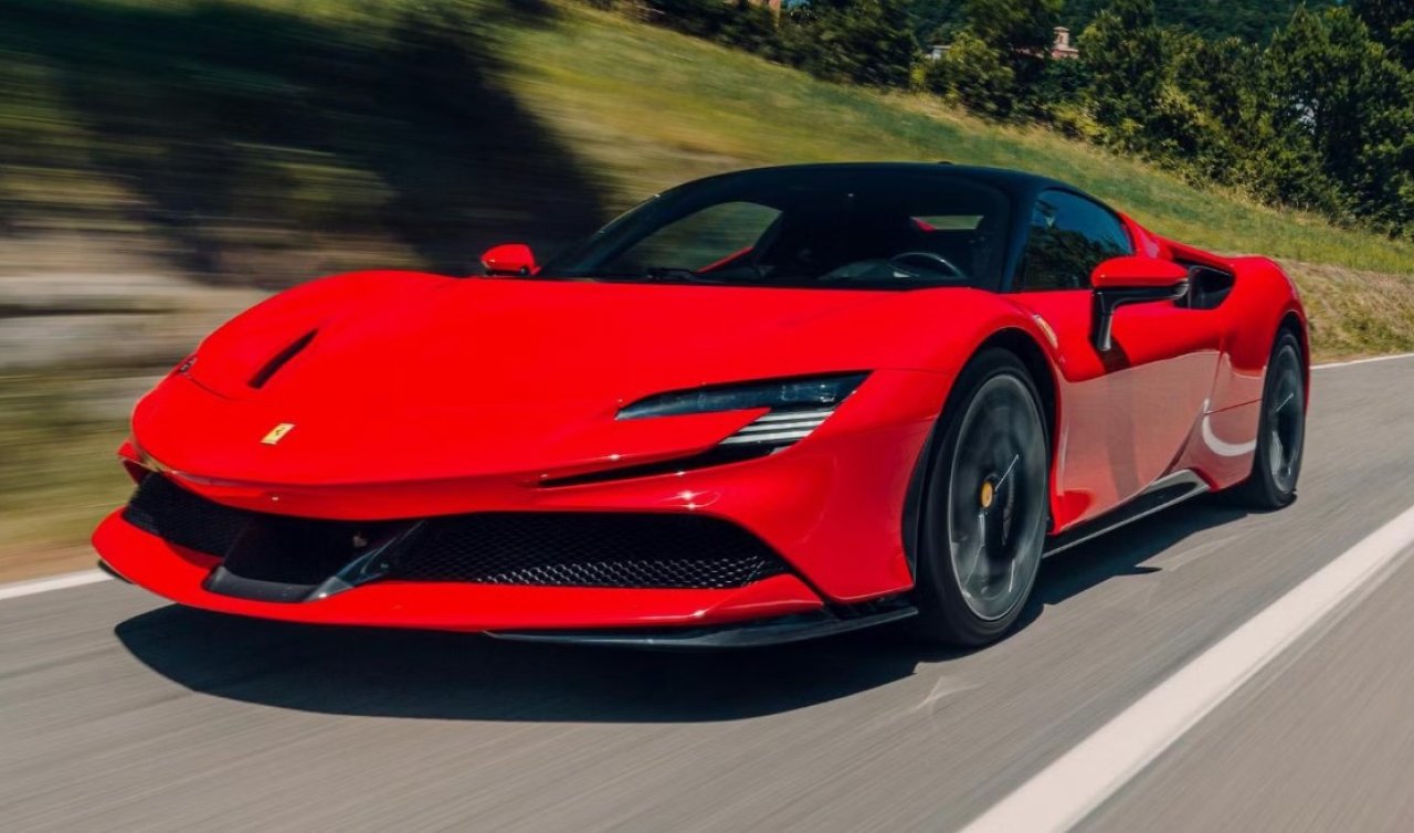  Ferrari ve lüks araçlarda T plaka oyunu: Maliye Bakanlığı soruşturma başlattı