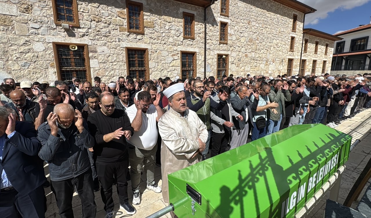 Konya’nın gündemindeki kazada hayatını kaybeden öğretmen Mevlüt Külcü defnedildi