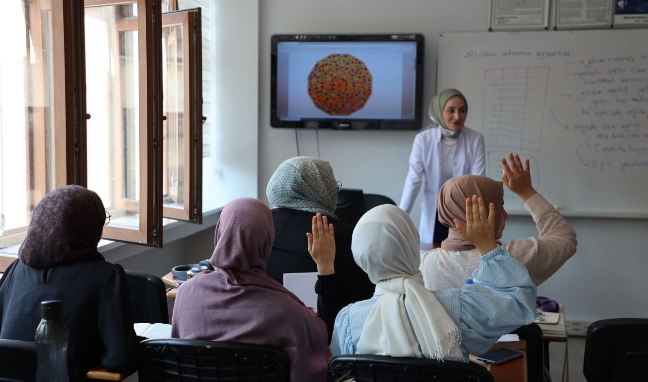  Genç KOMEK atölyelerinde kayıt heyecanı başladı