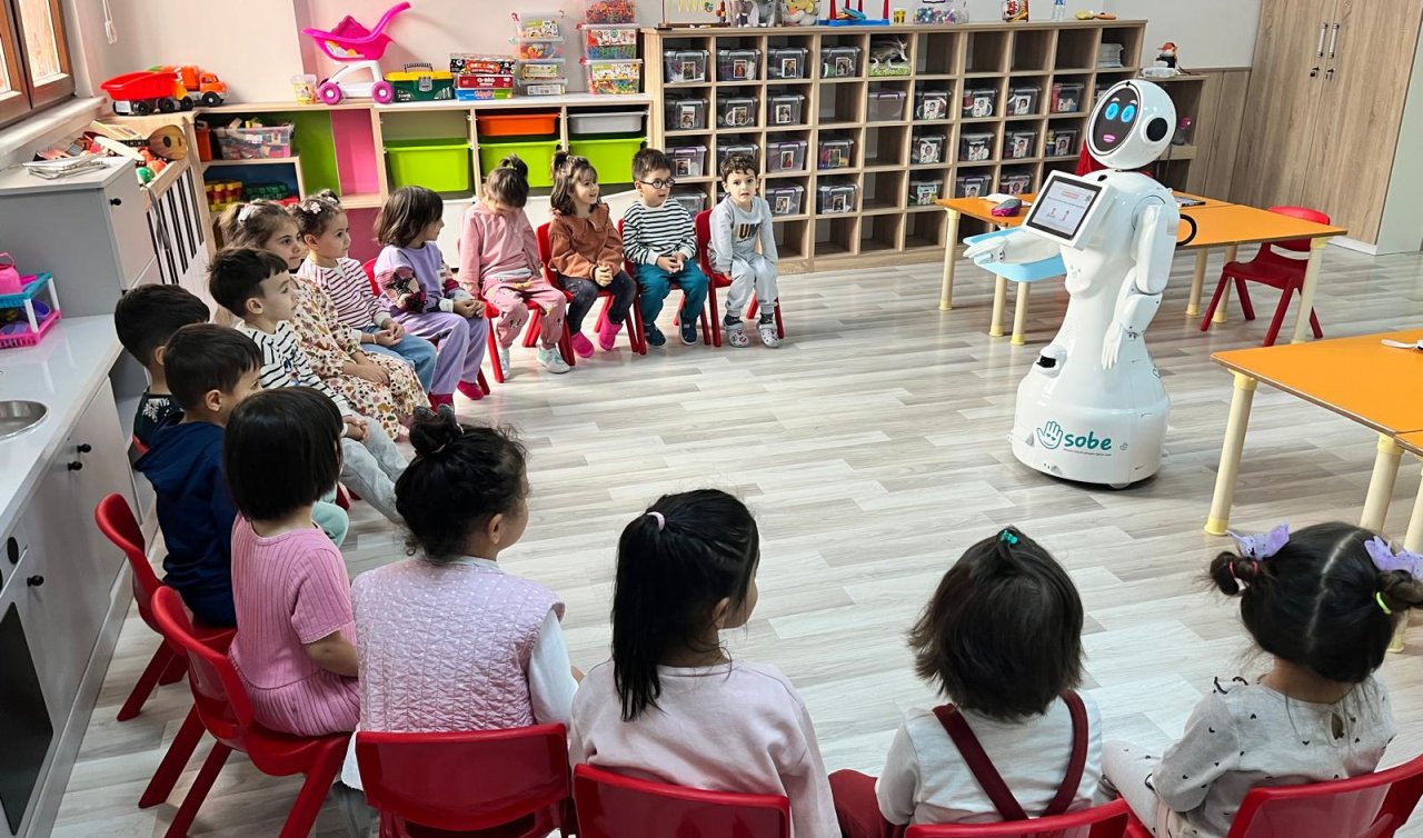  SOBE Vakfı’ndan robot destekli otizm eğitimi: Ada ile yeni nesil öğrenme