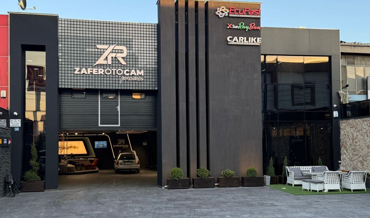  Zafer Oto Cam Premium’un yeni şubesi Konya Anadolu Sanayi’de hizmete açıldı
