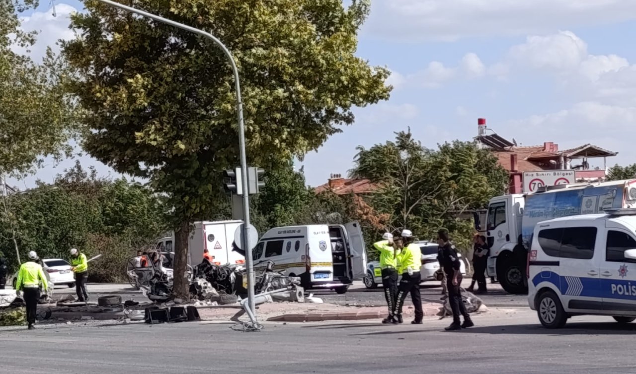  Konya’da 229 Km hızla giden araç, öğretmen Mevlüt Külcü’yü hayattan kopardı