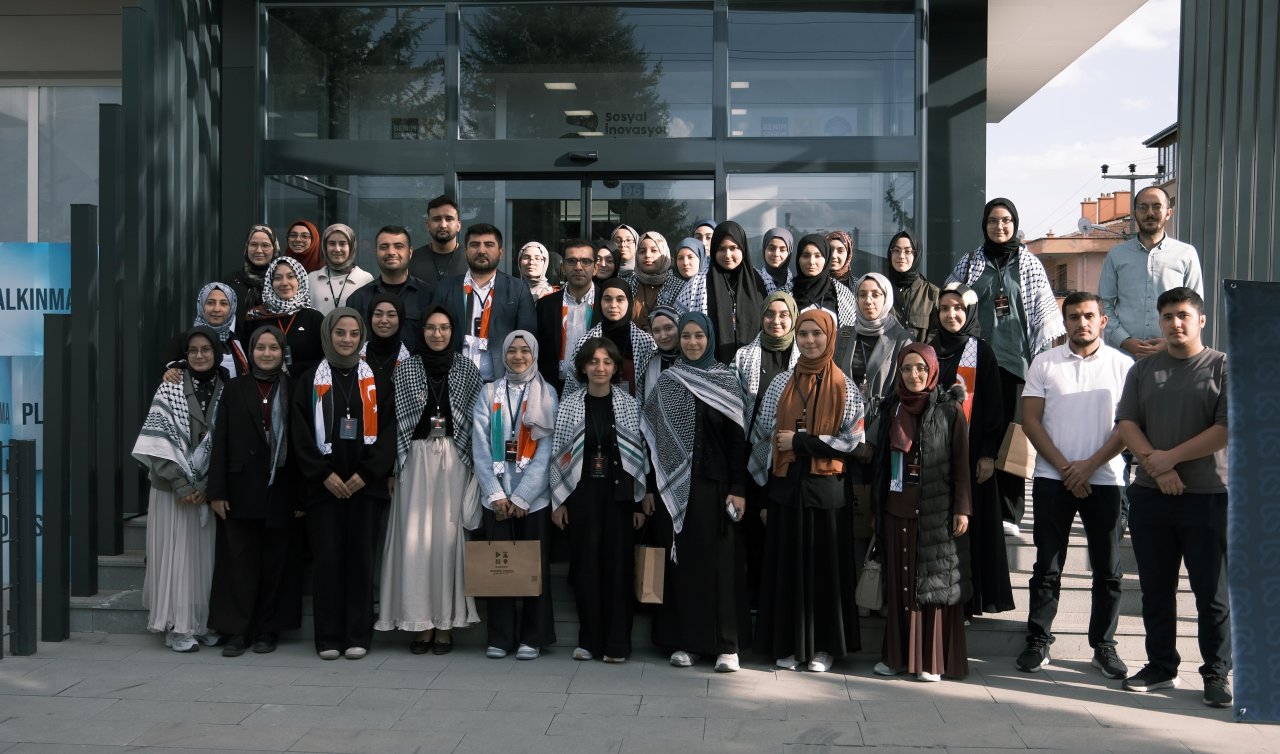 Konya’da lise öğrencileri Filistin için buluştu: “Hakikate Bir Geçit“ çalıştayı