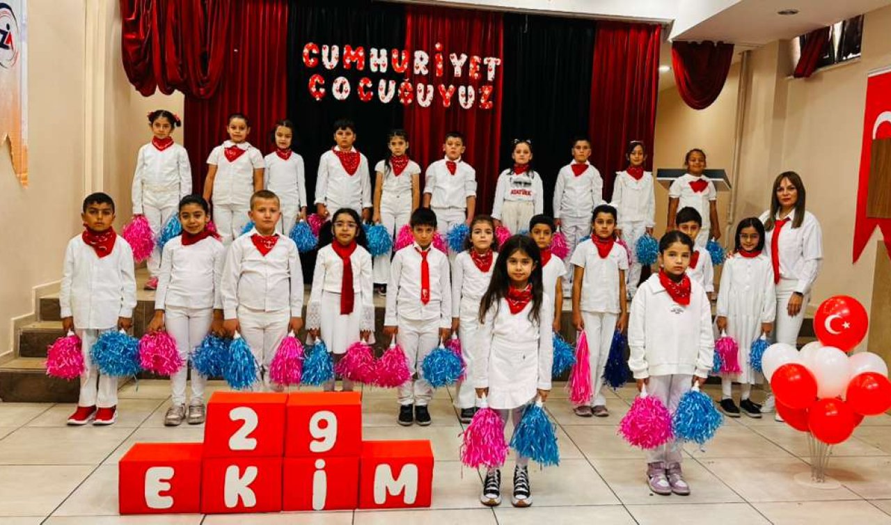  Zeki Altındağ İlkokulu’nda Cumhuriyet Coşkusu: “Biz Cumhuriyetin Çocuklarıyız!”