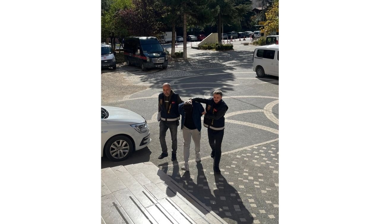  Konya’da üzerinde uyuşturucu ele geçirilen şüpheli tutuklandı