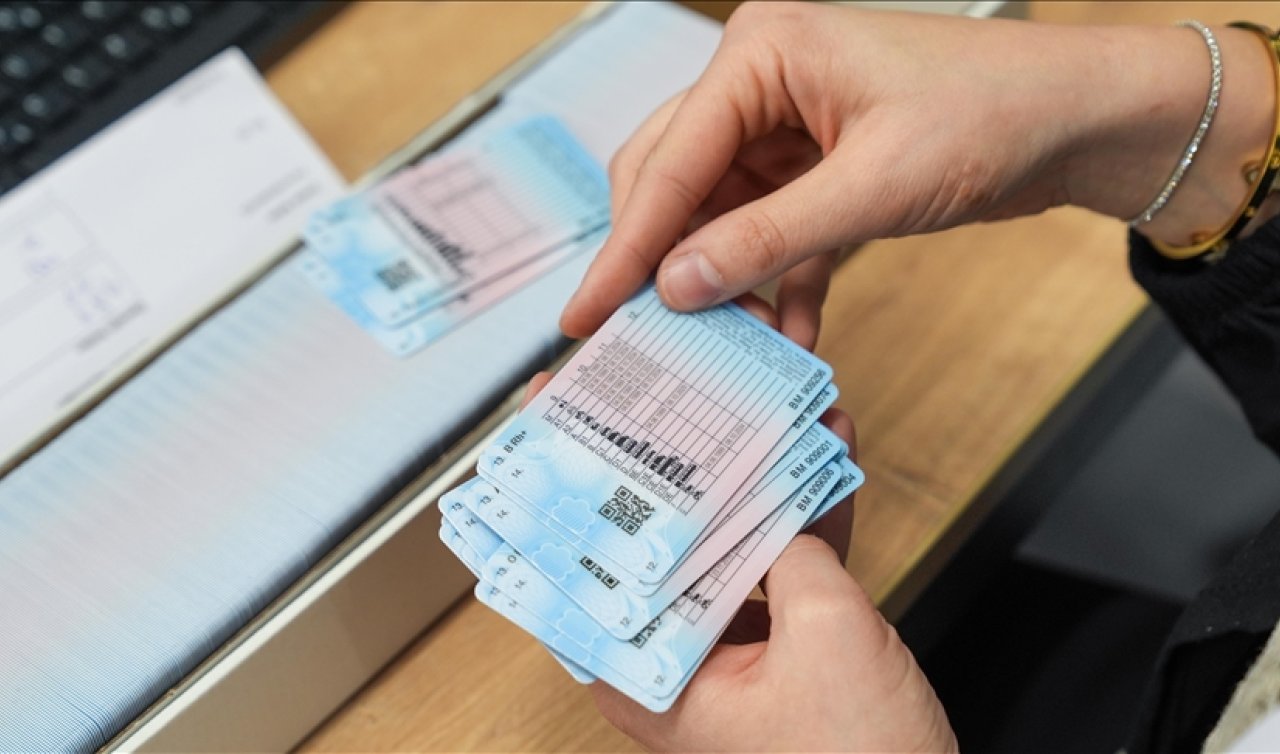   Ehliyet yenileme süresi bugün bitiyor! Yarından itibaren 7 Bin 438 TL ödenecek