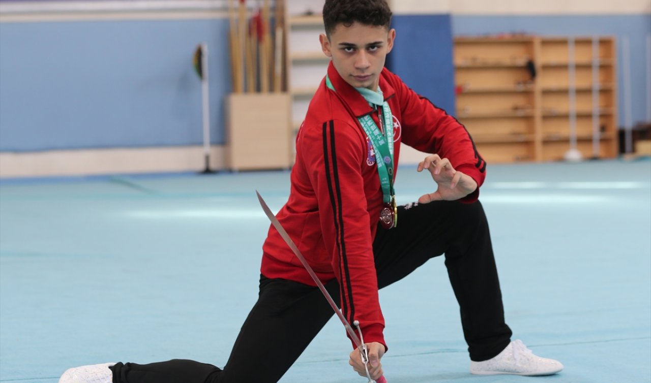  Konya’dan Çin’e uzanan zafer: Furkan Osman Sayıner 3 madalya ile döndü