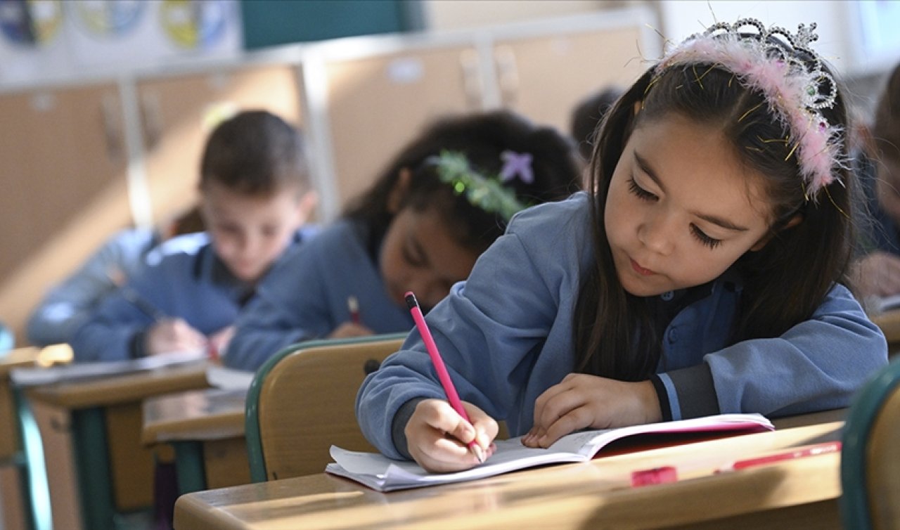 Okullarda ilk ara tatil başladı