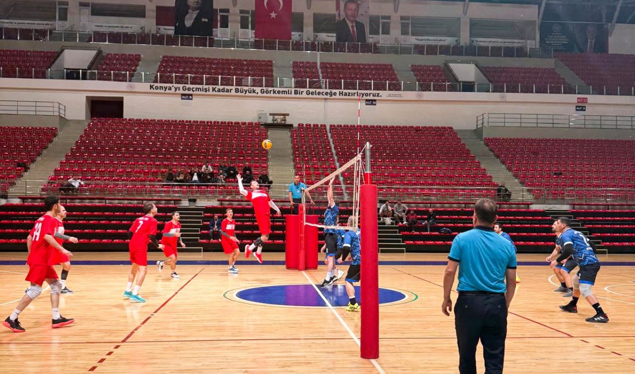 Konya’da voleybol heyecanı zirveye çıkıyor: Üçüncü kamu spor oyunları finali başlıyor!  