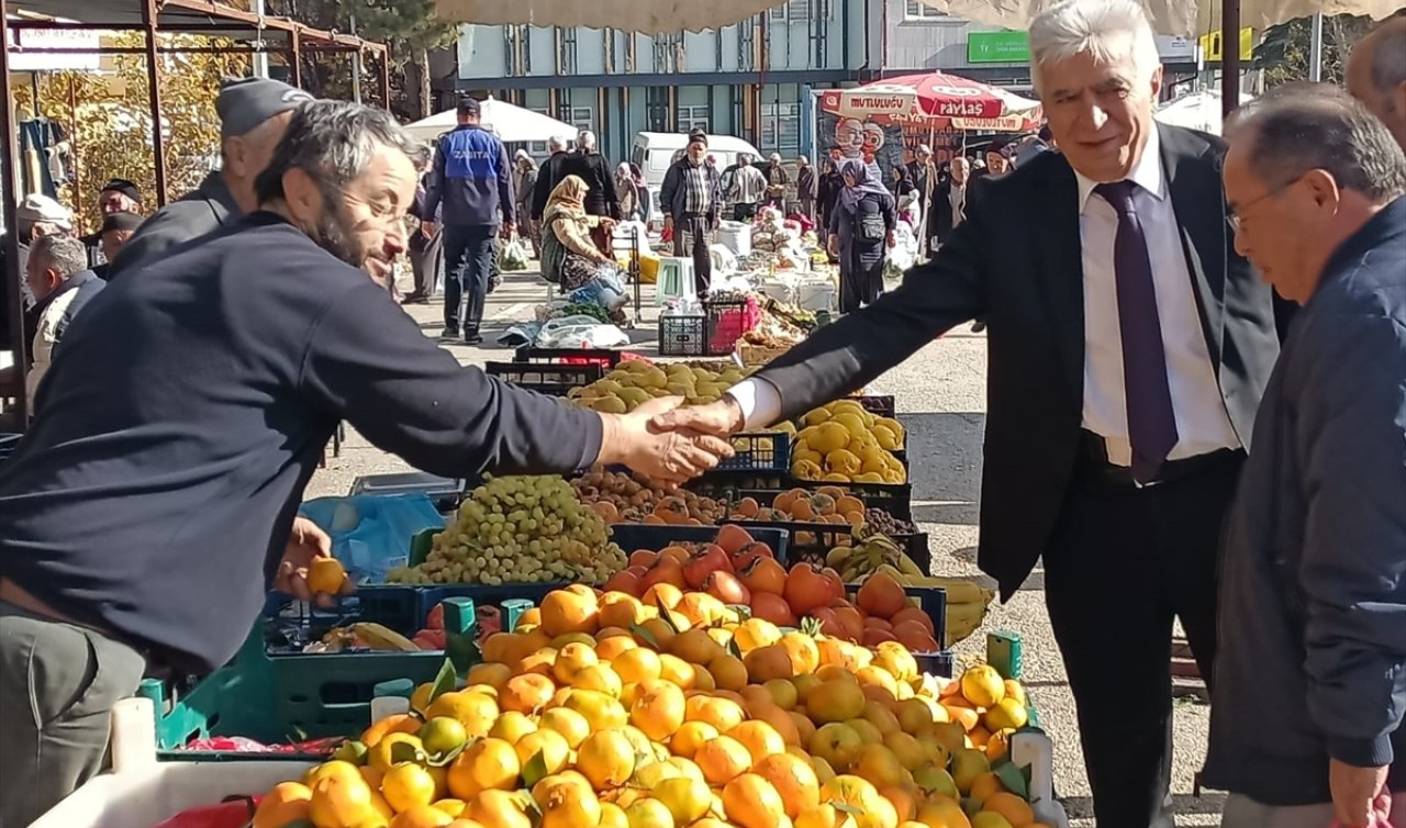 Hüyük Belediye Başkanı Sefer ilçe pazarcı esnafıyla buluştu