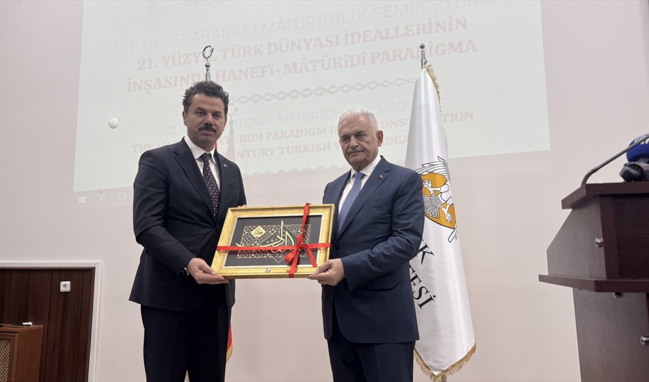 Selçuk Üniversitesi’nde düzenlenen 8. Uluslararası Matüridilik Sempozyumu başladı