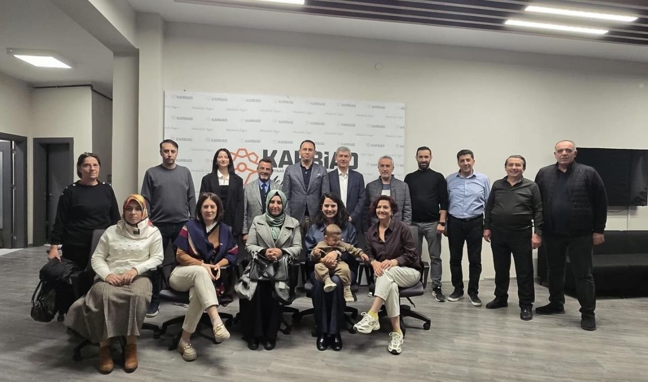 KARBİAD öğretmenleri buluşturdu