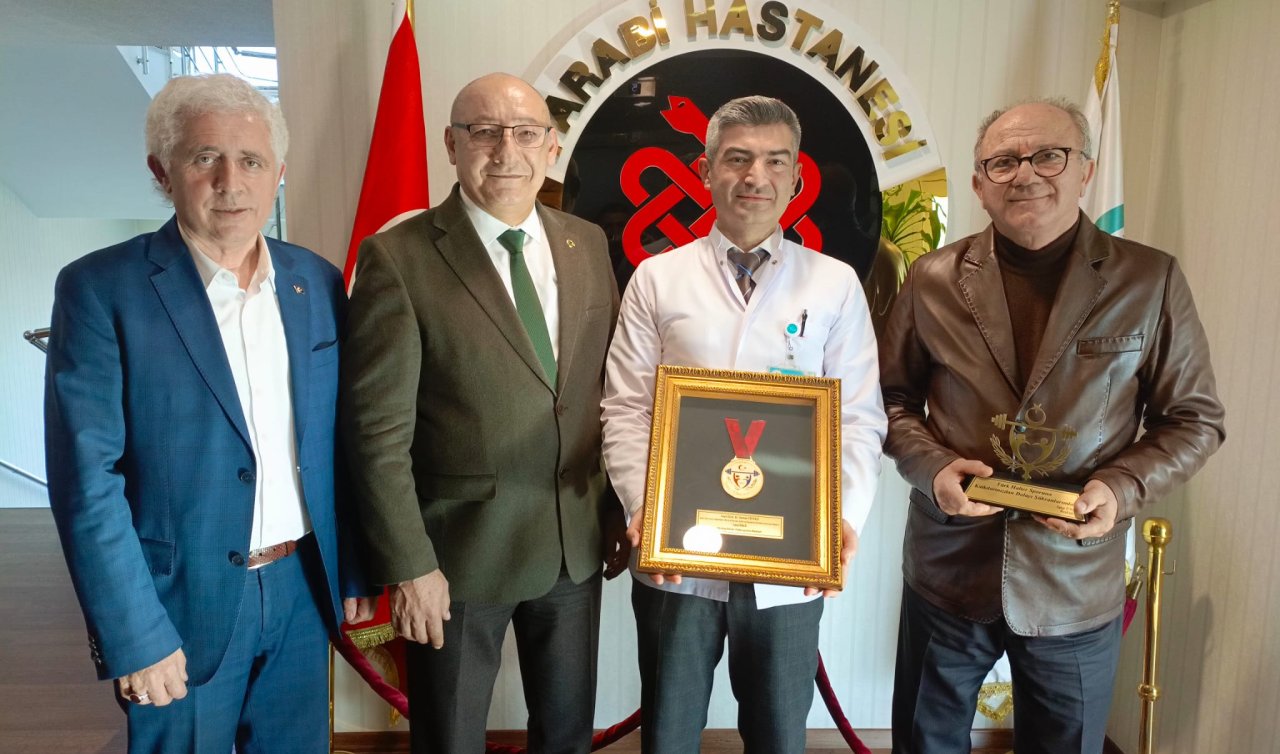 Talat Ünlü, Konya Farabi Hastanesi’nde! İşte Spor ve sağlık dünyasını bir araya getiren o görüşme