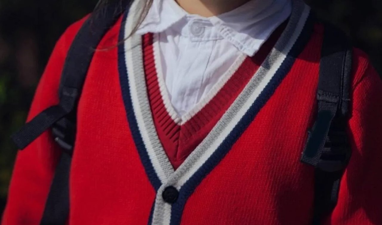  Velilere 400 TL ek yük! Yeni okul kıyafeti yönetmeliği kriz yarattı