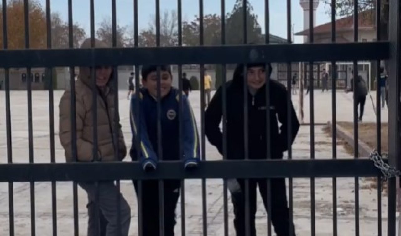 Konyalı öğrenciler ’İngiliz Askeri’ne geçit vermediler