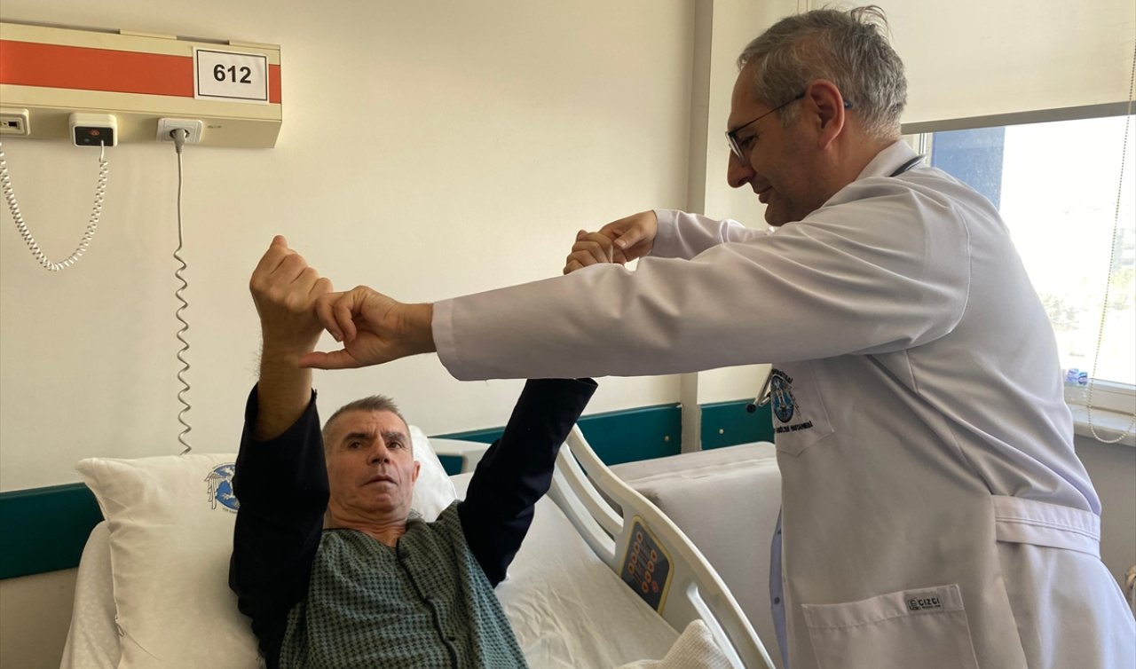 Konya’da felç geçiren hasta 25 dakikalık işlemle yeniden yürüdü!