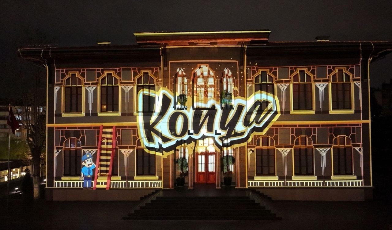 Konya’da ilk! Taş Bina üzerinde büyüleyici Mapping deneyimi!