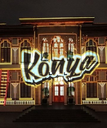 Konya’da ilk! Taş Bina üzerinde büyüleyici Mapping deneyimi!