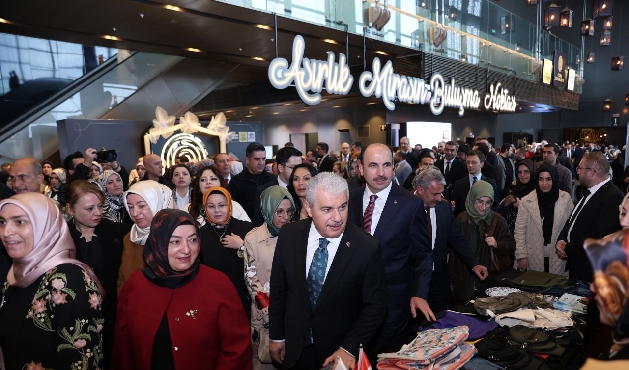 Başkan Altay 17. Altın Dokunuşlar Festivali’ne katılan herkese teşekkür etti