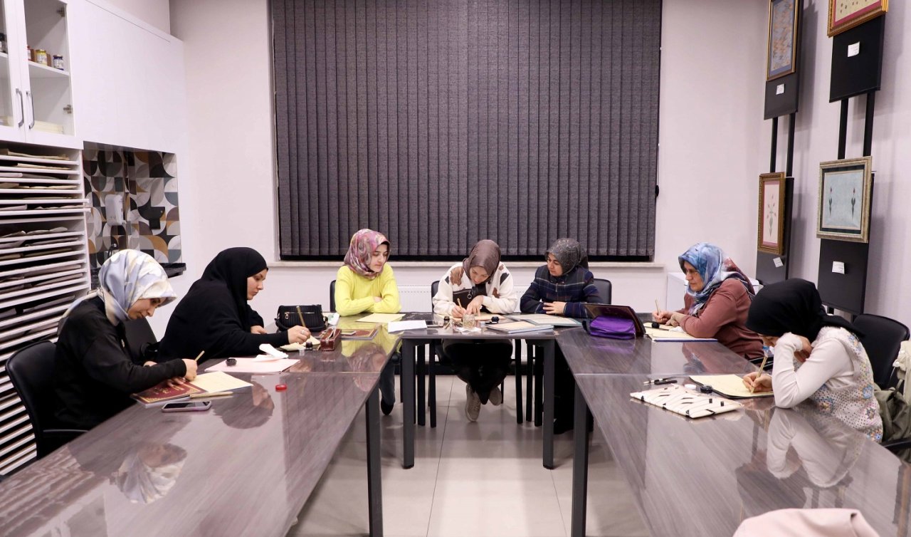 Karataylı gençler burada yetişiyor! Ali Ulvi Kurucu Gençlik Merkezi...