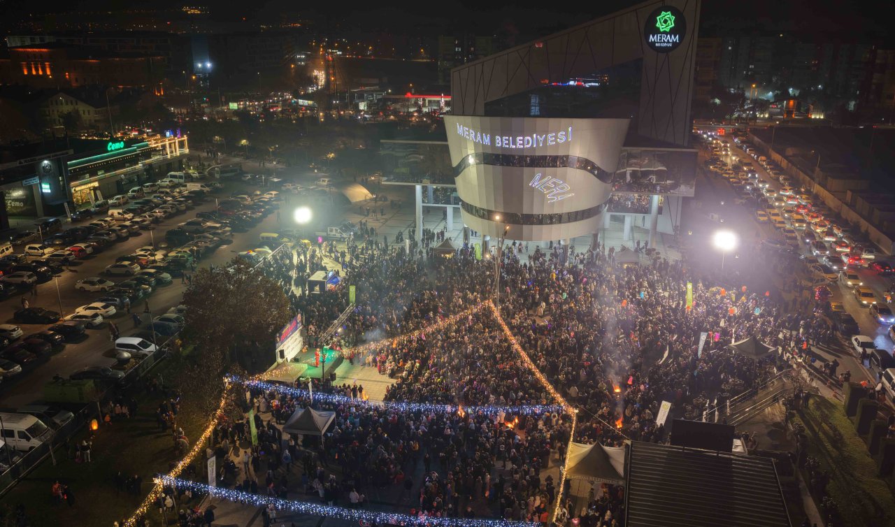 Konya’nın kadim geleneği belediyede yaşatıldı: Fener Alayı Şenliği