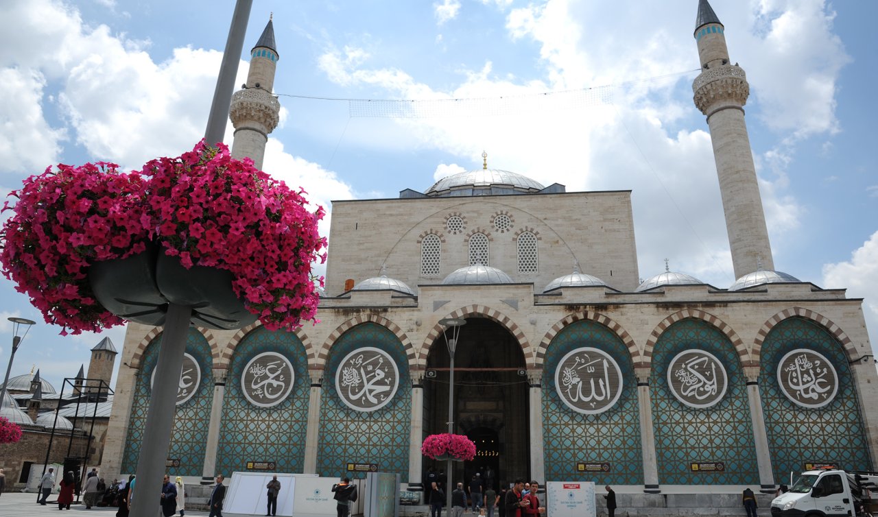 Konya’nın sembol camisi Osmanlı’da 100 yıl dayandı, günümüzde 8 yılda bir kapanıyor