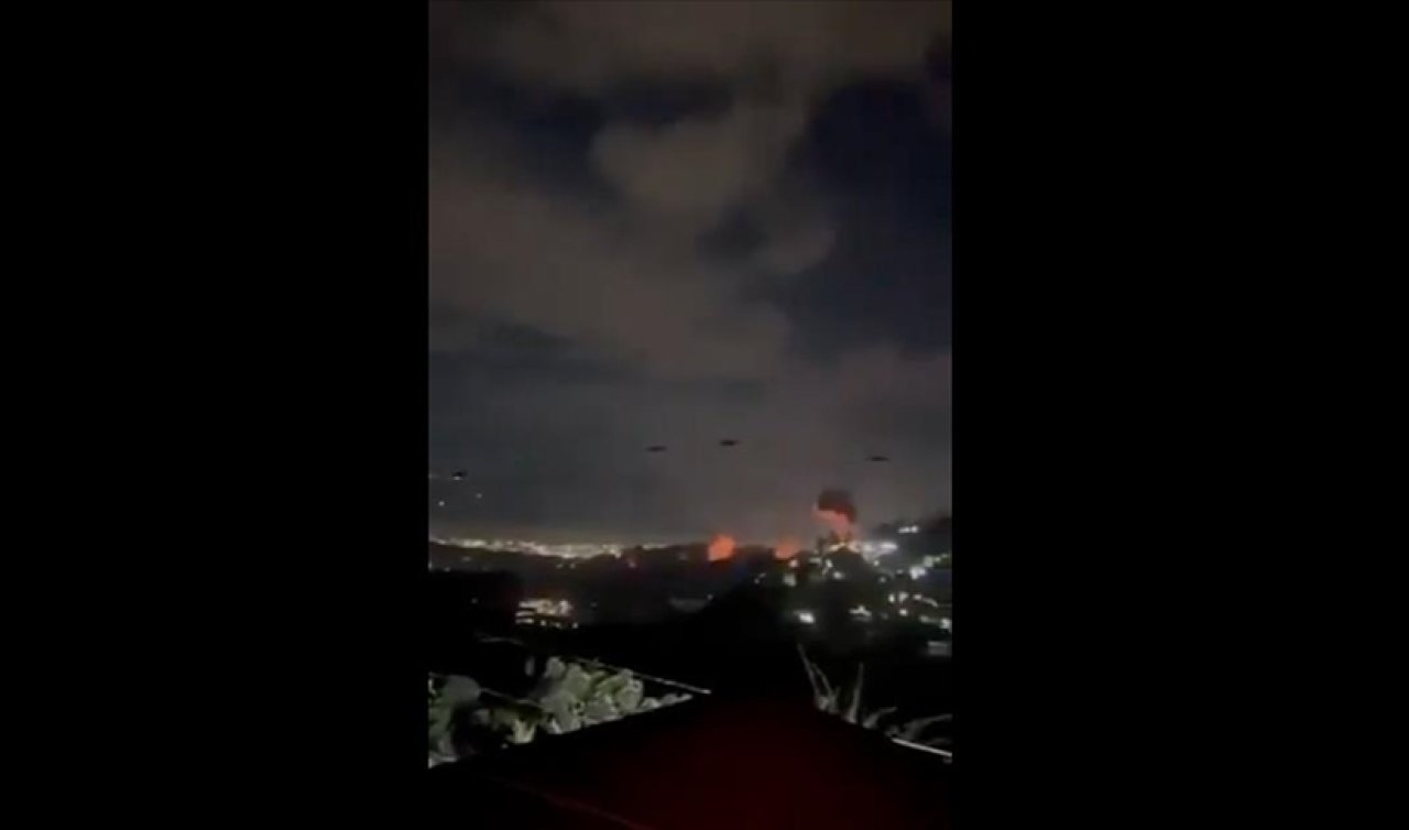 Venezuela’nın başkenti Caracas’ta patlama sesleri duyuldu