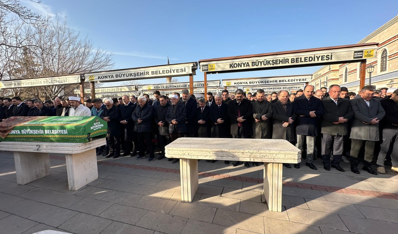 AK Parti Konya Milletvekili Selman Özboyacı’nın annesi Konya’da son yolculuğuna uğurlandı