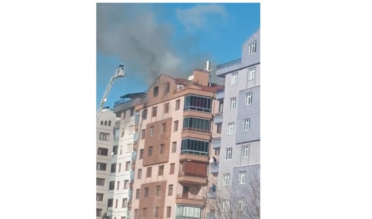 Konya Akıncılar Mahallesinde 9 katlı binada yangın çıktı 