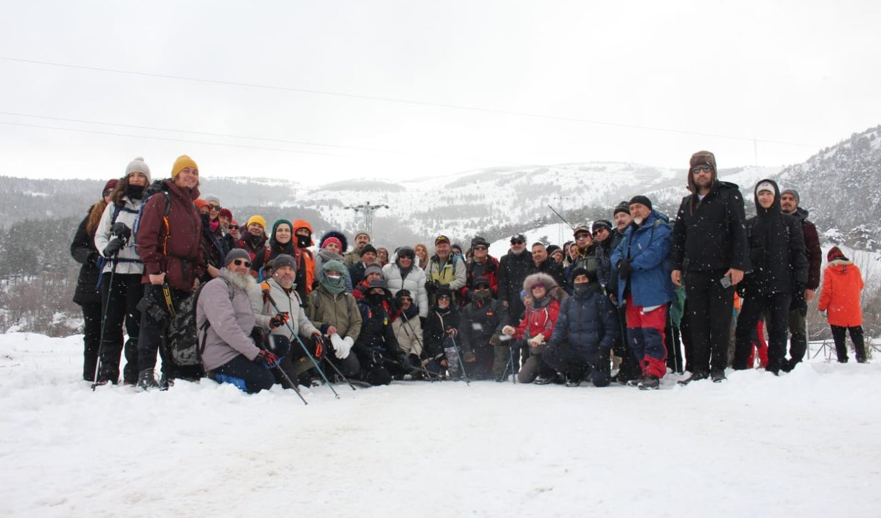 Akşehir’de doğa tutkunları tek yürek oldu! Kış kampı büyük ilgi gördü